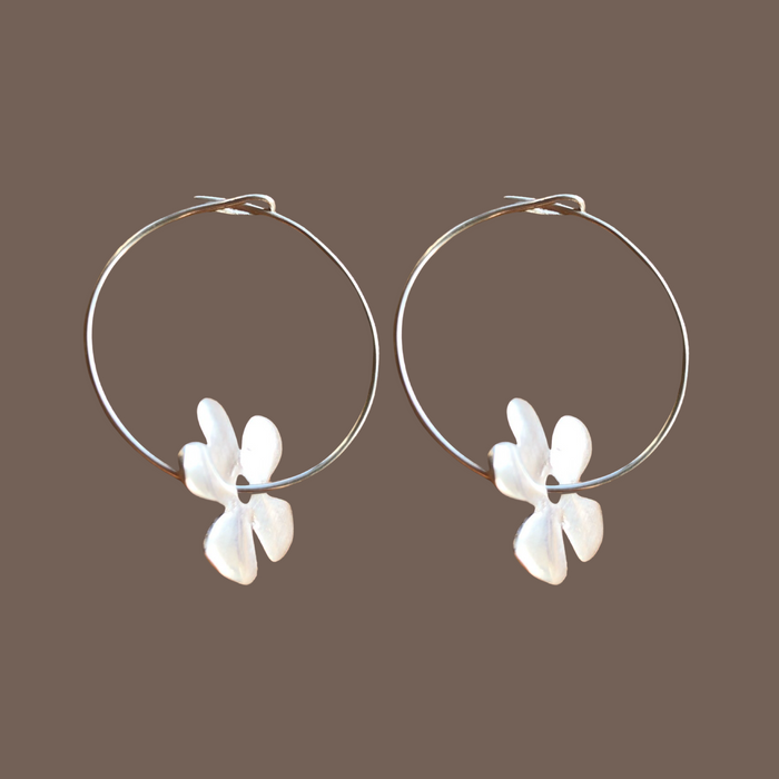 Pom Pom Hoops