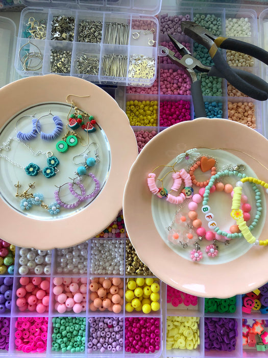 Jewellery Workshop. Ages 8-13yrs. Monday after school ->5pm . April-May’25
