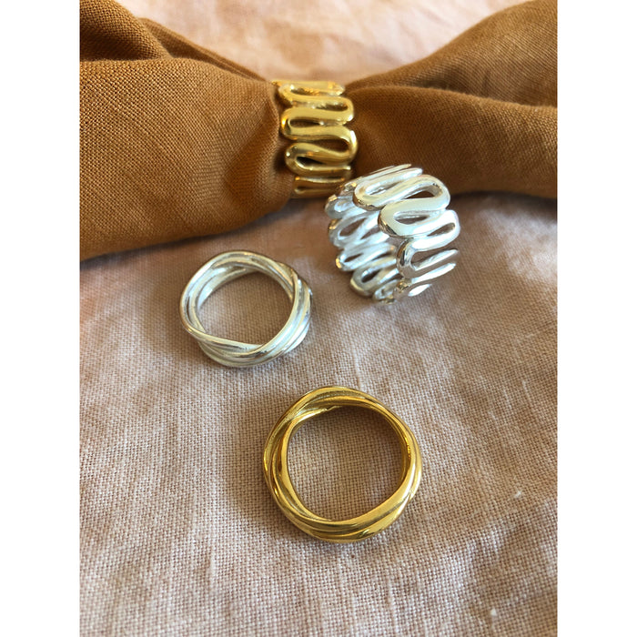 Unraveled Ring