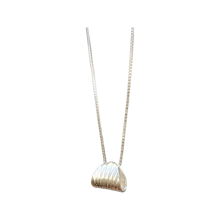 Shell Wrap Necklace